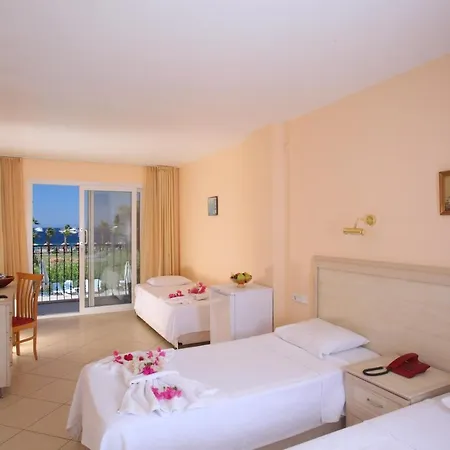 Catamaran 2* 군도간