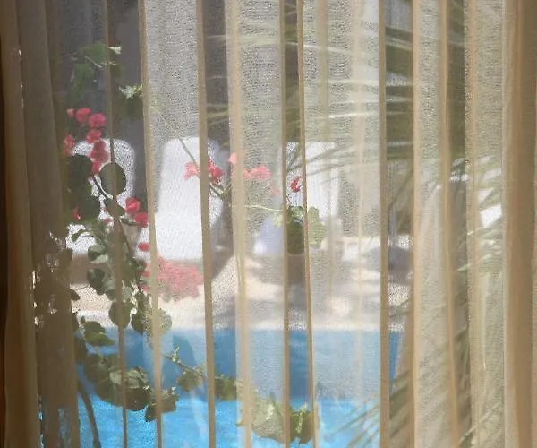 Catamaran Gündoğan