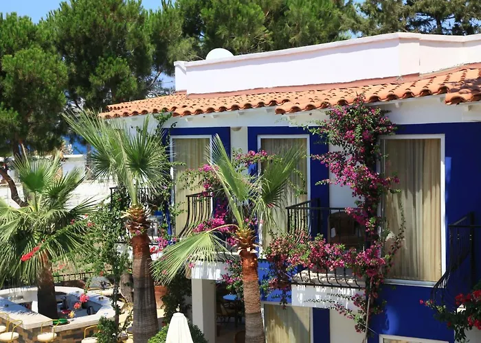 Otel Catamaran Gündoğan